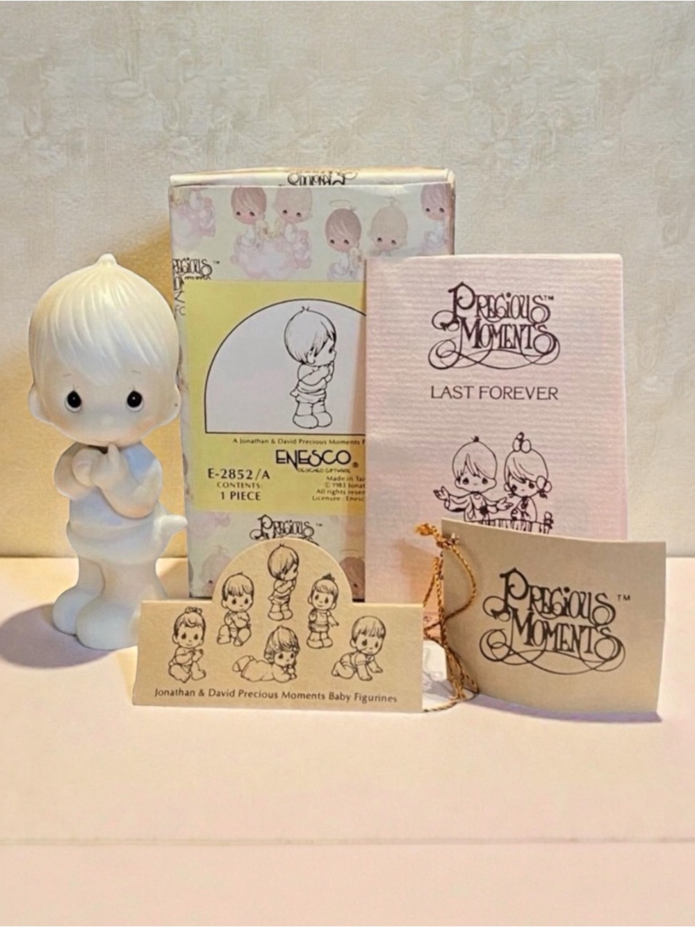 Vintage Precious Moments Enesco Baby Figurine E-2852/A 1983